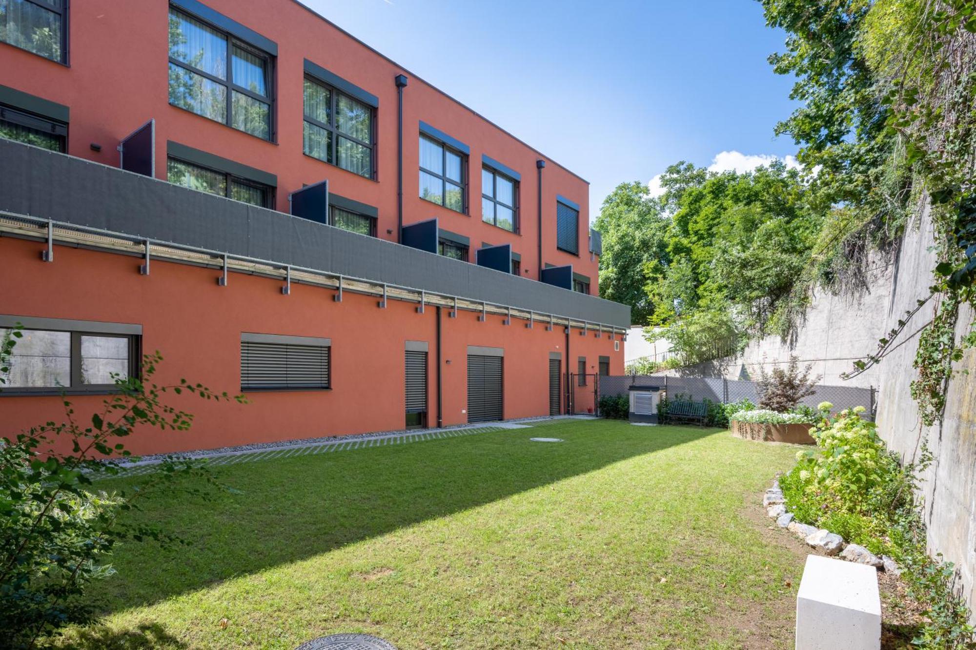 Arbio I Urbanstay Serviced Studios & Apartments Graz Luaran gambar